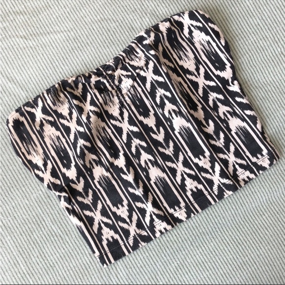 Strapless Top - Picture 4 of 5